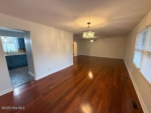 2008 Thompson Dr - Photo 2 of 17