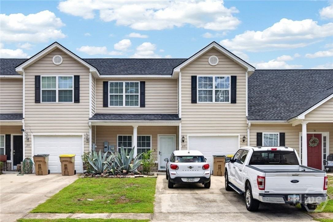 255 Cypress Pointe Dr - Photo 3 of 35