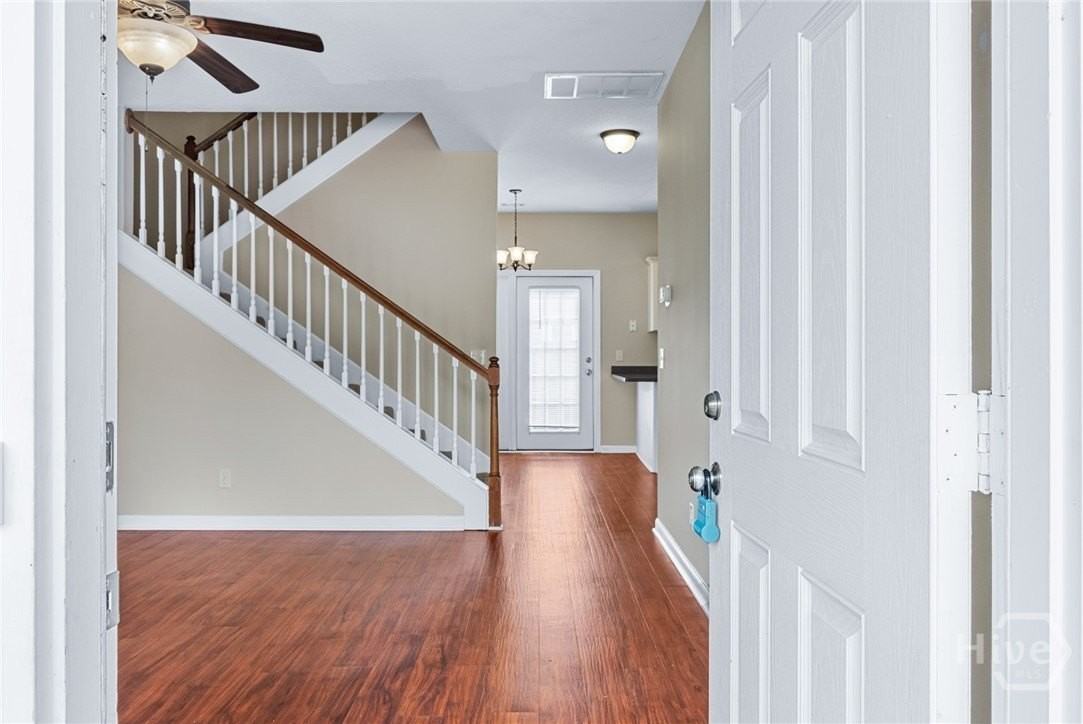 19 Cypress Ln - Photo 3 of 35