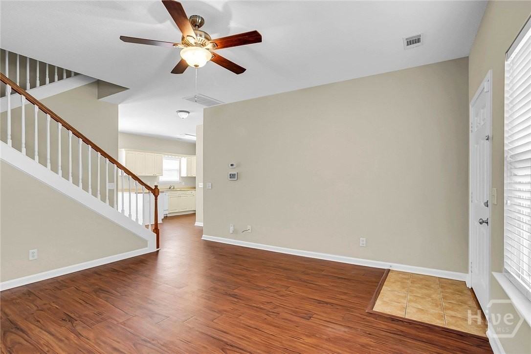 29 Cypress Ln - Photo 5 of 33