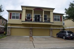 featured image of 1516 Scarlet Oak Loop #B