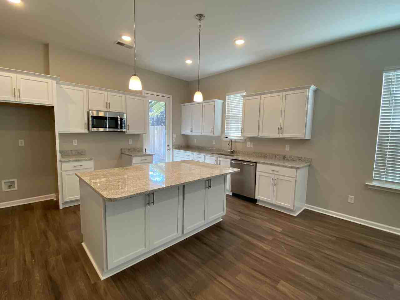 4213 Tutwiler Ave - Photo 6 of 19