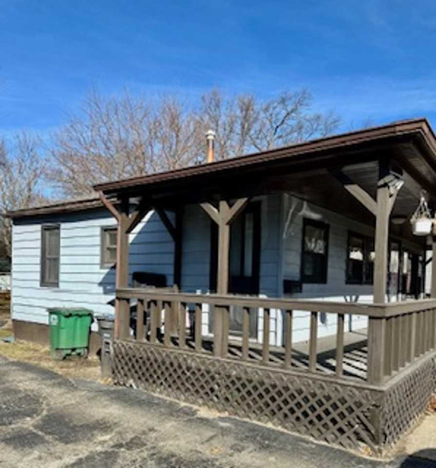 2716 Huntington St - Photo 4 of 13
