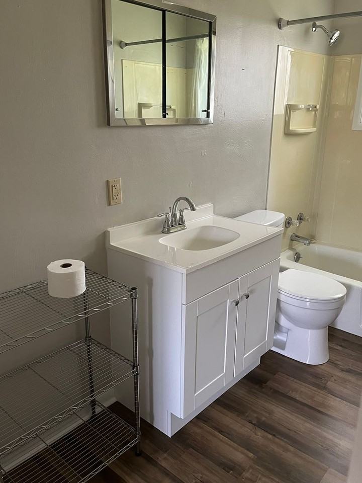 1851 W Grandview Blvd #1851 - Photo 4 of 10