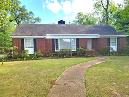 featured image of 4066 Wares Ferry Rd
