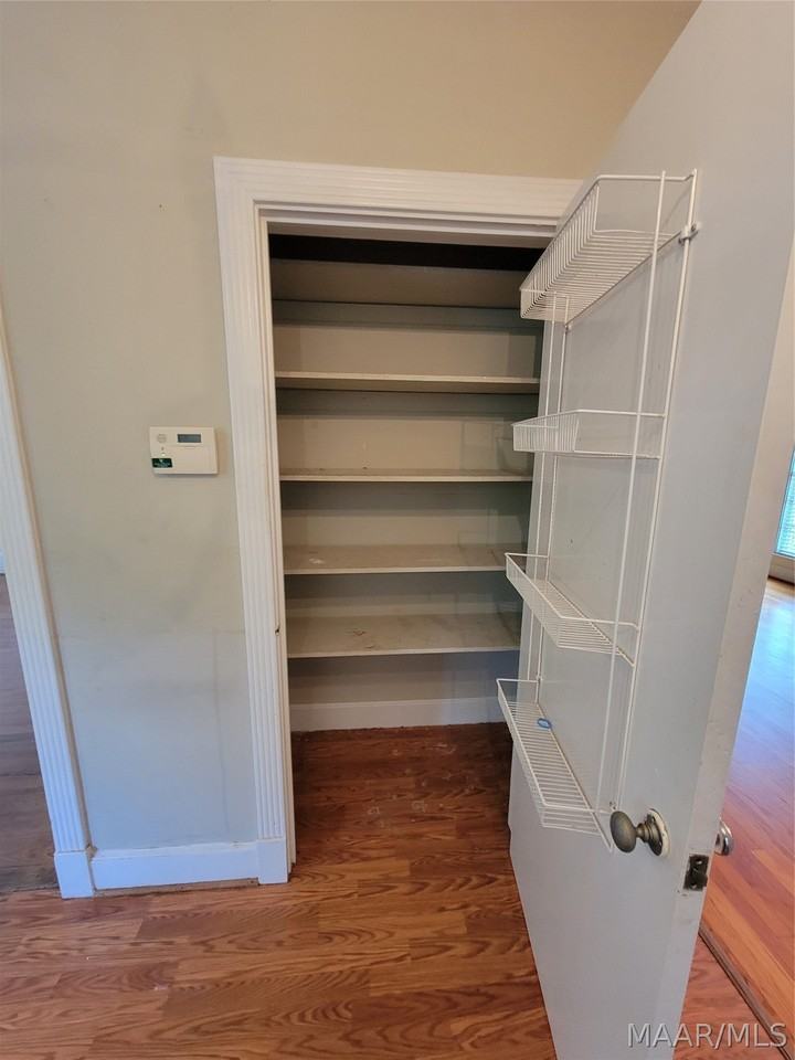 4066 Wares Ferry Rd - Photo 6 of 17