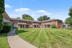 featured image of Crocker Apartments
