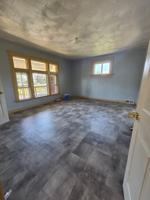 featured image of 2120 Parade St