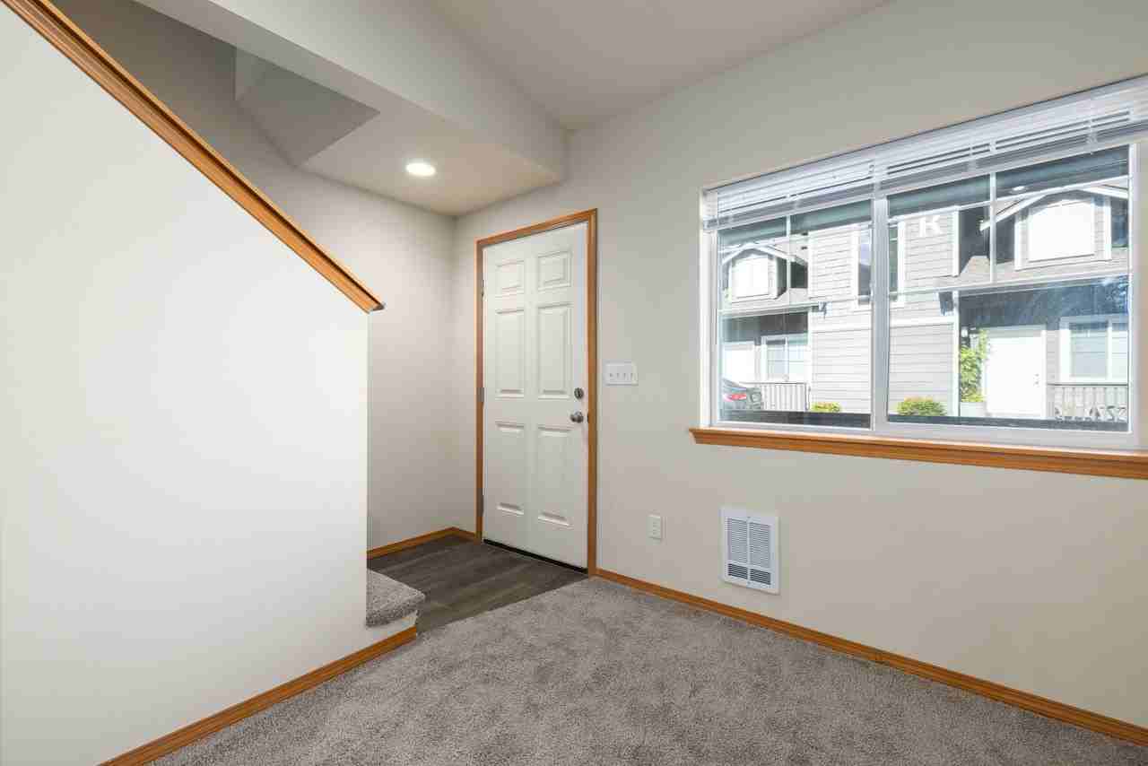 18222 Smokey Point Blvd - Photo 3 of 16
