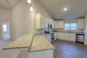 featured image of 226 Abercorn Dr