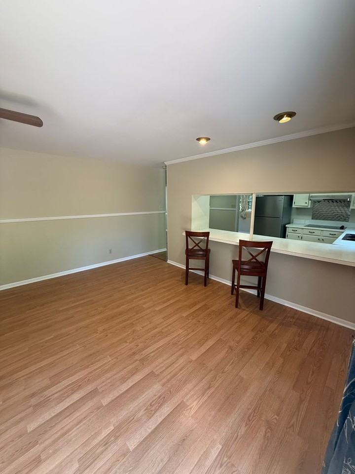 117 Windemere Rd - Photo 5 of 25