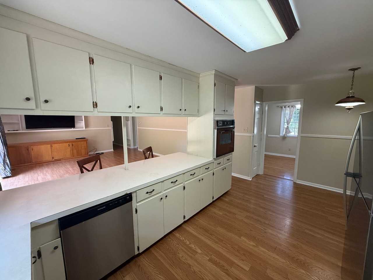 117 Windemere Rd - Photo 6 of 25