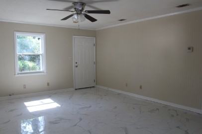 Beachview Dr #1 - Photo 2 of 14