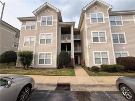 3342 Harbour Pointe Pl #9 - Photo 1 of 1
