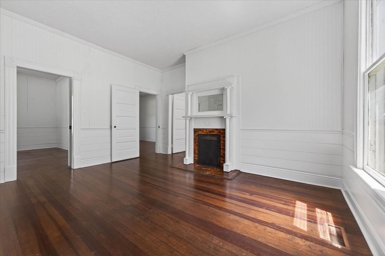 132 S Mcpherson St - Photo 7 of 26
