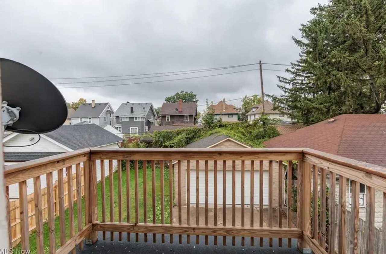 3318 W 94th St - Photo 2 of 14