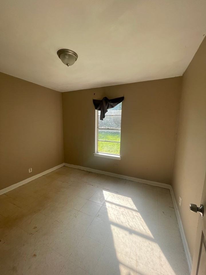 1110 Arnold Dr - Photo 7 of 7