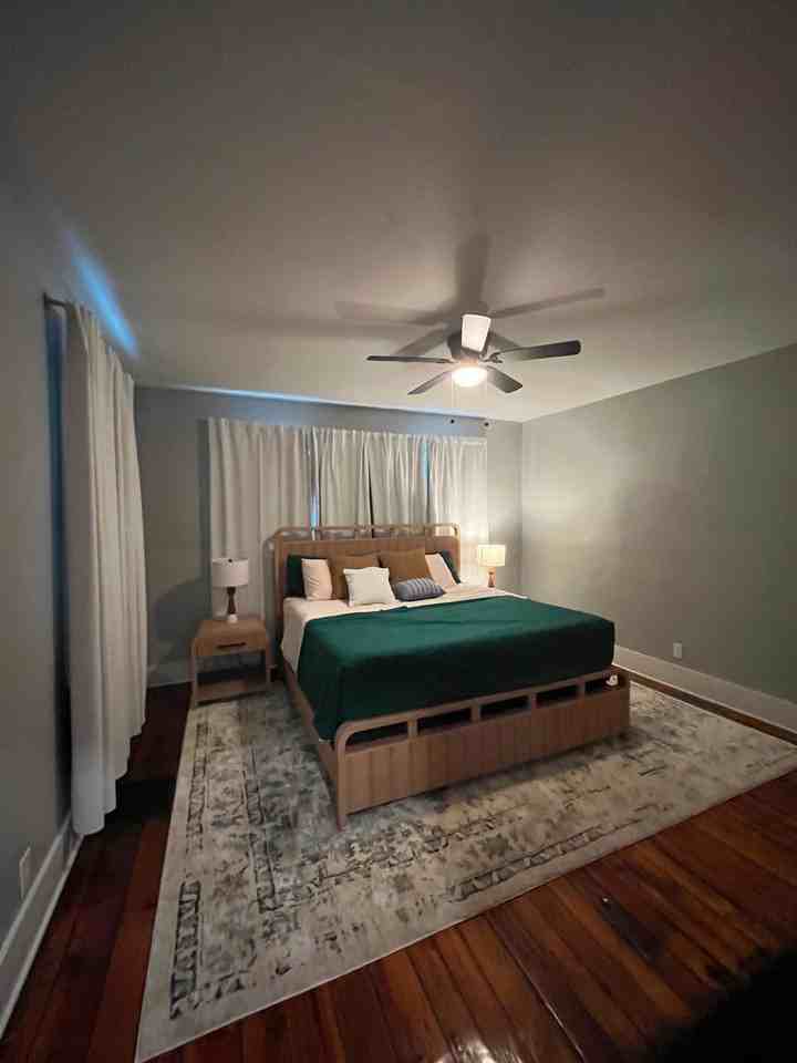 529 Lindsey St - Photo 5 of 11