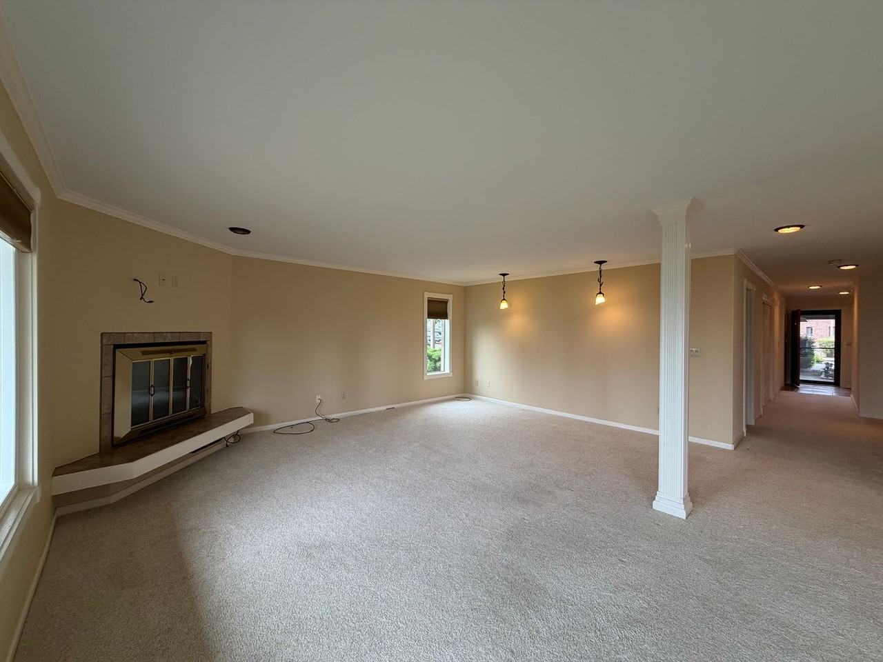 8112 53rd Ave W #611 - Photo 6 of 43