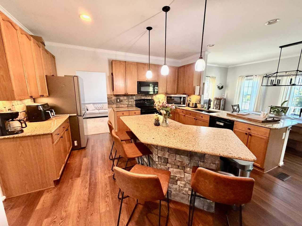 8774 Diehls Woods Rd - Photo 6 of 28