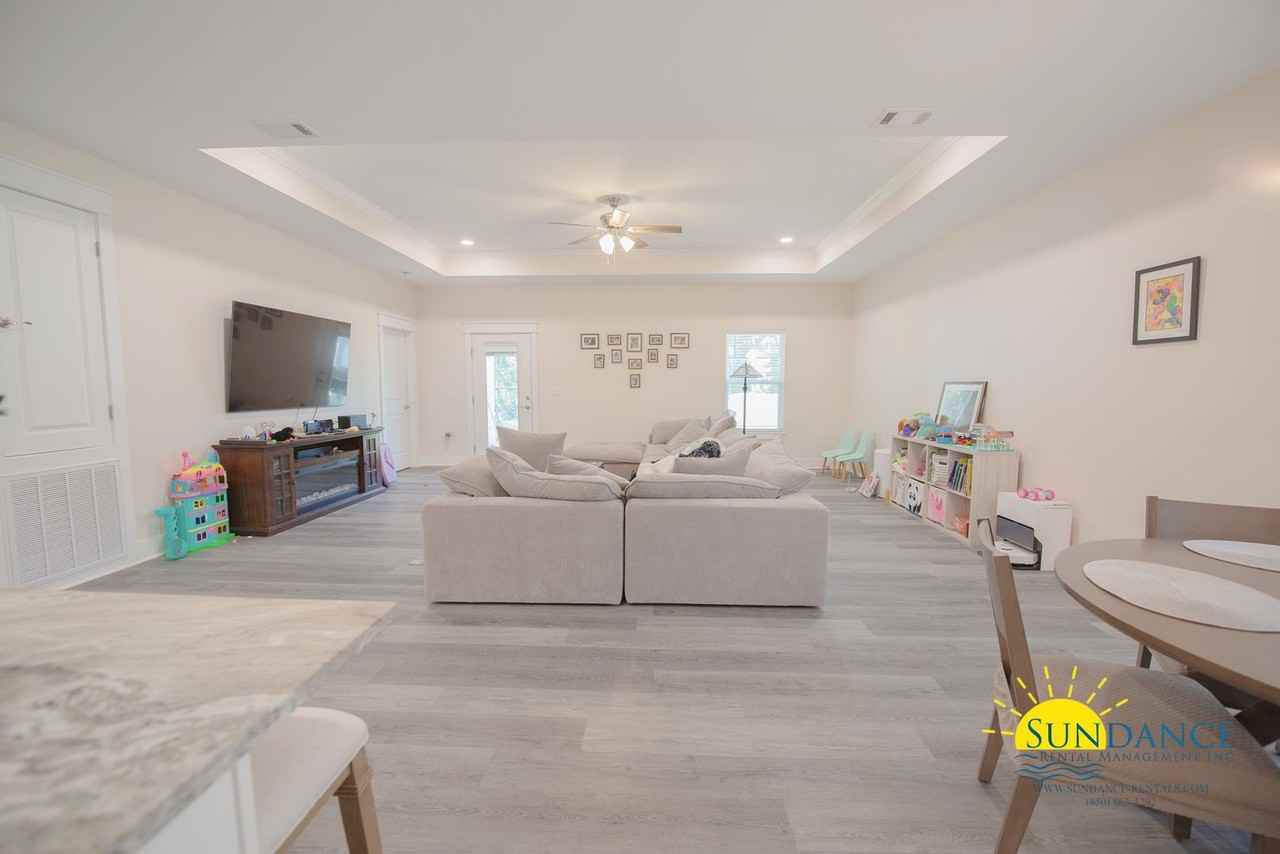 9165 Timber Ln - Photo 4 of 23