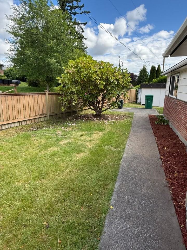 4626 84th St Sw - Photo 2 of 19
