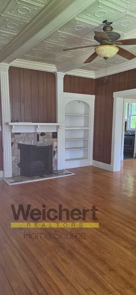 803 W Main St - Photo 6 of 16