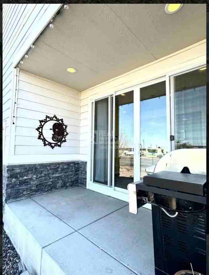23633 E 5th Dr - Photo 4 of 19