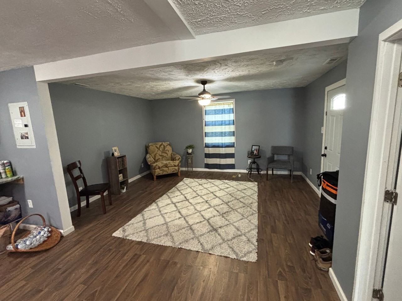 1118 S Walling Ave - Photo 2 of 4