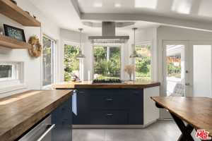 featured image of 12317 Rochedale Ln