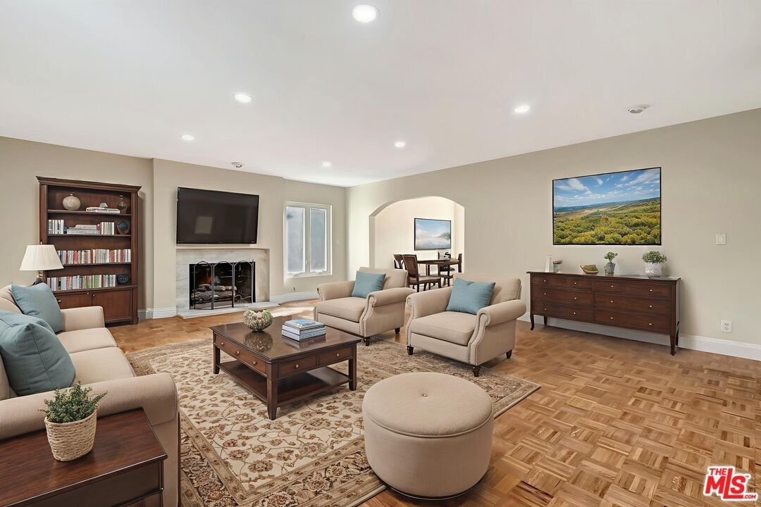 16608 Park Lane Cir - Photo 6 of 8