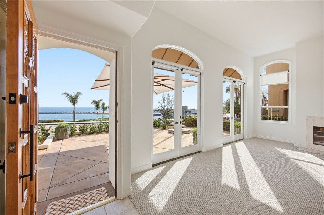 2614 Ocean Blvd #B - Photo 4 of 8