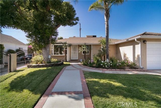 6313 Bluebell Ave - Photo 2 of 8