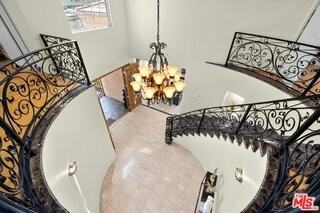 5029 Lemona Ave - Photo 6 of 8