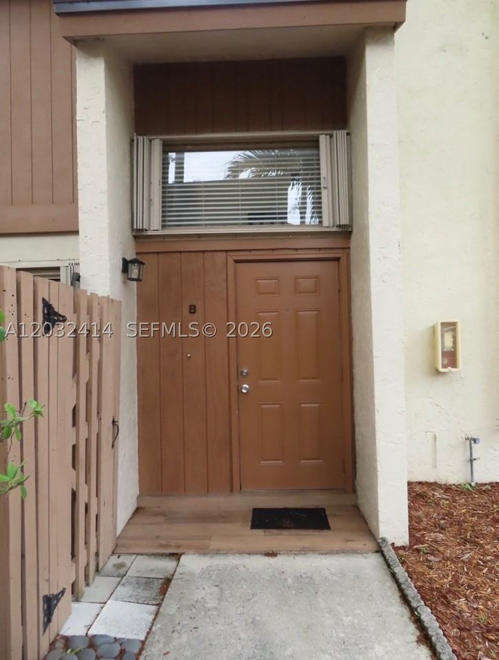 11543 Sw 109th Rd #24B - Photo 2 of 35