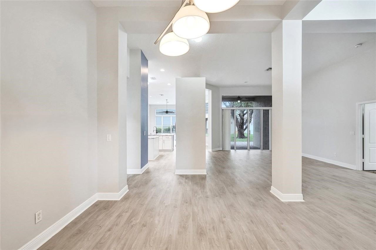 Sw 190th Ave - Photo 5 of 8
