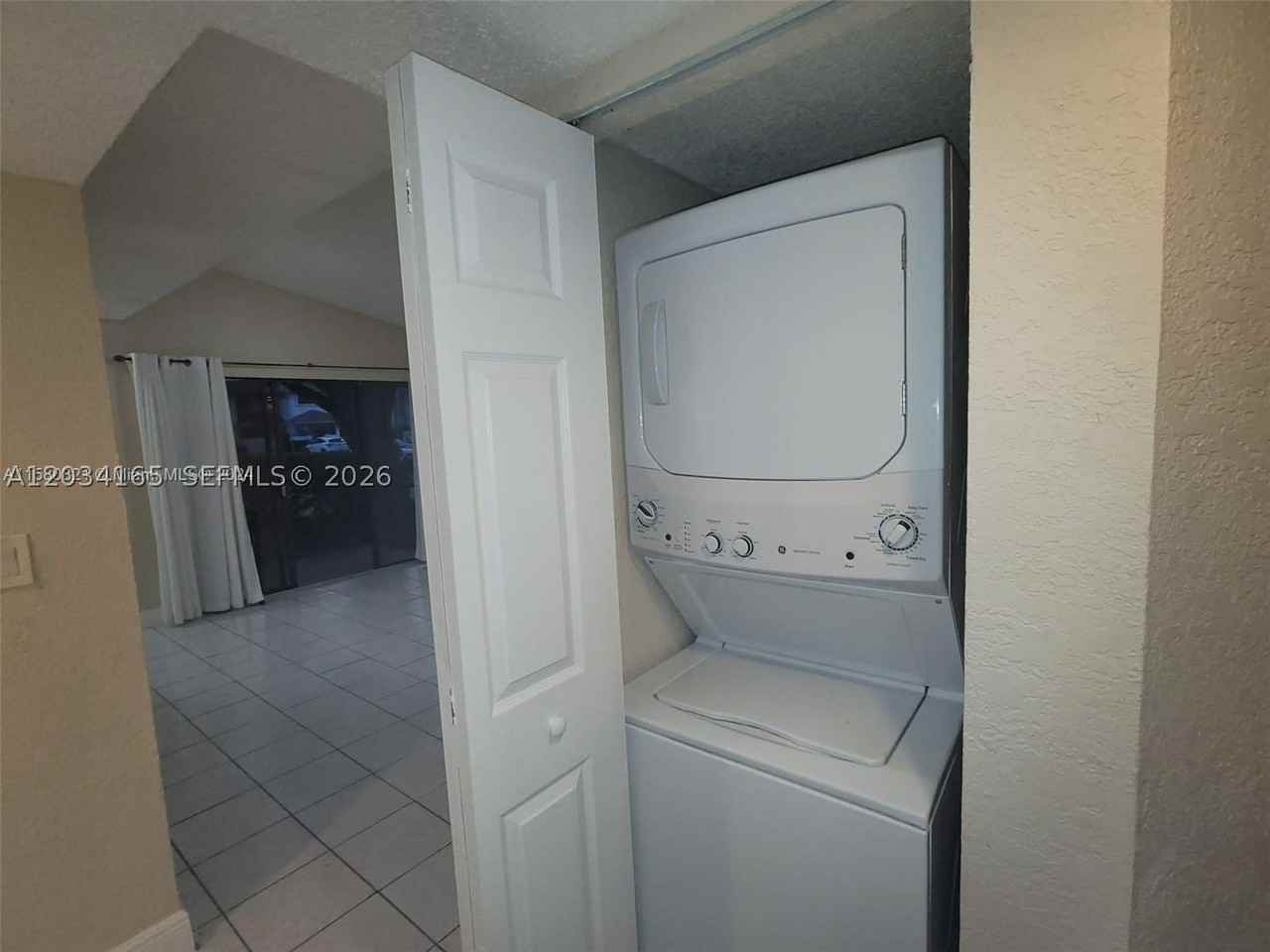 9673 Sw 138th Ave #QD1R - Photo 7 of 18