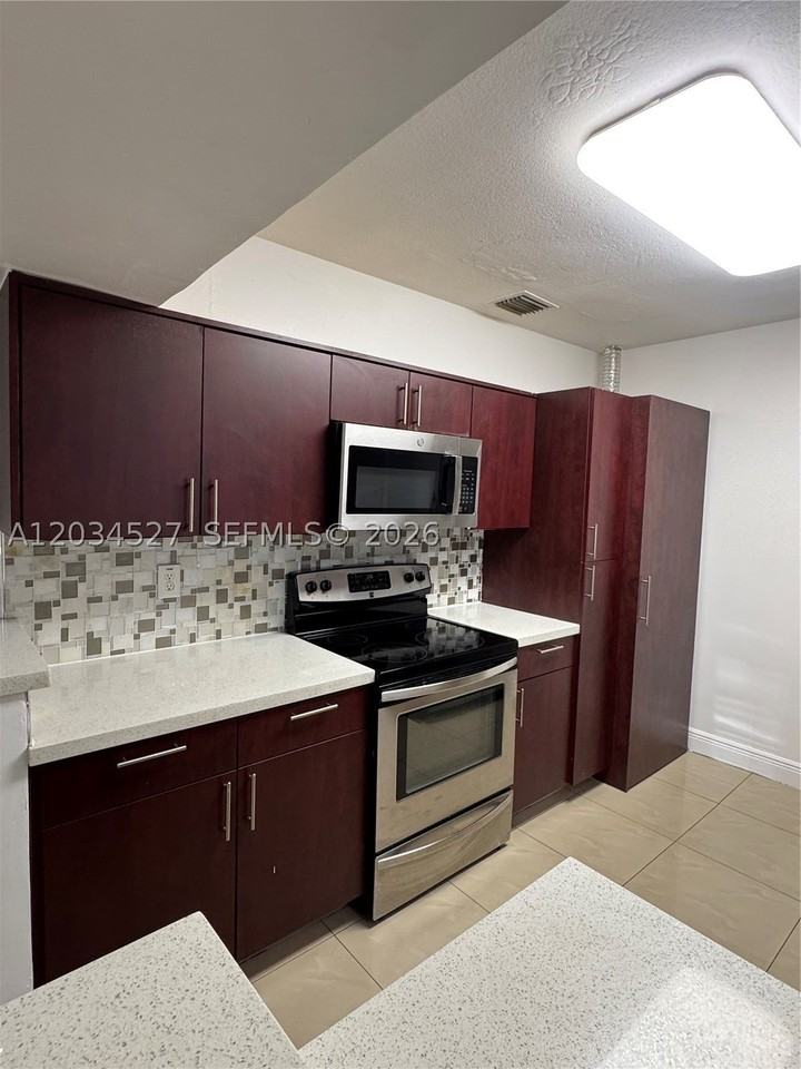 540 Beacom Blvd #540 - Photo 6 of 18