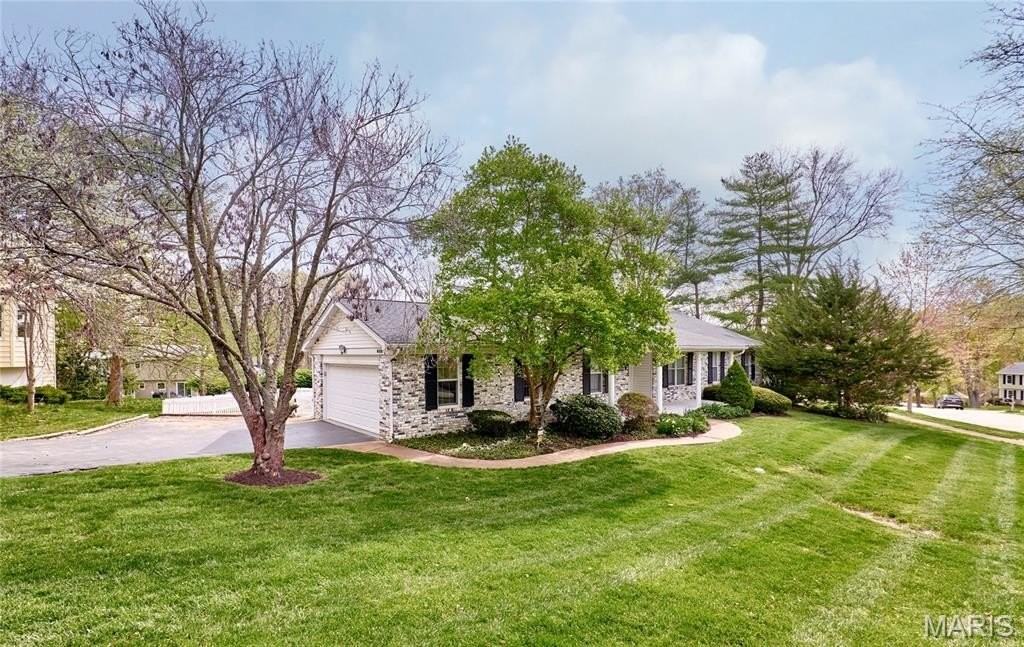 668 Stablestone Dr - Photo 4 of 50