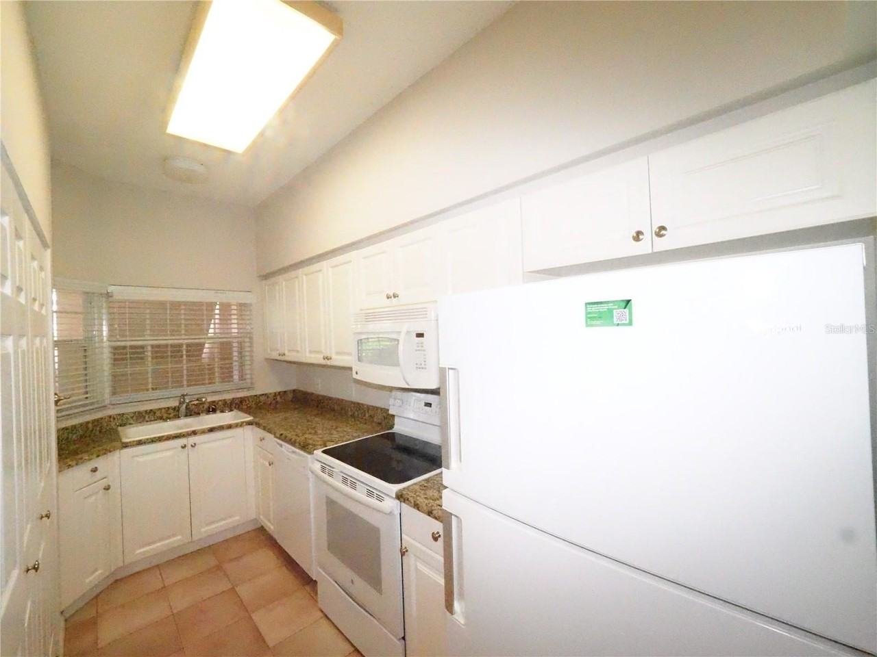 4252 Central Sarasota Pkwy #413 - Photo 4 of 26