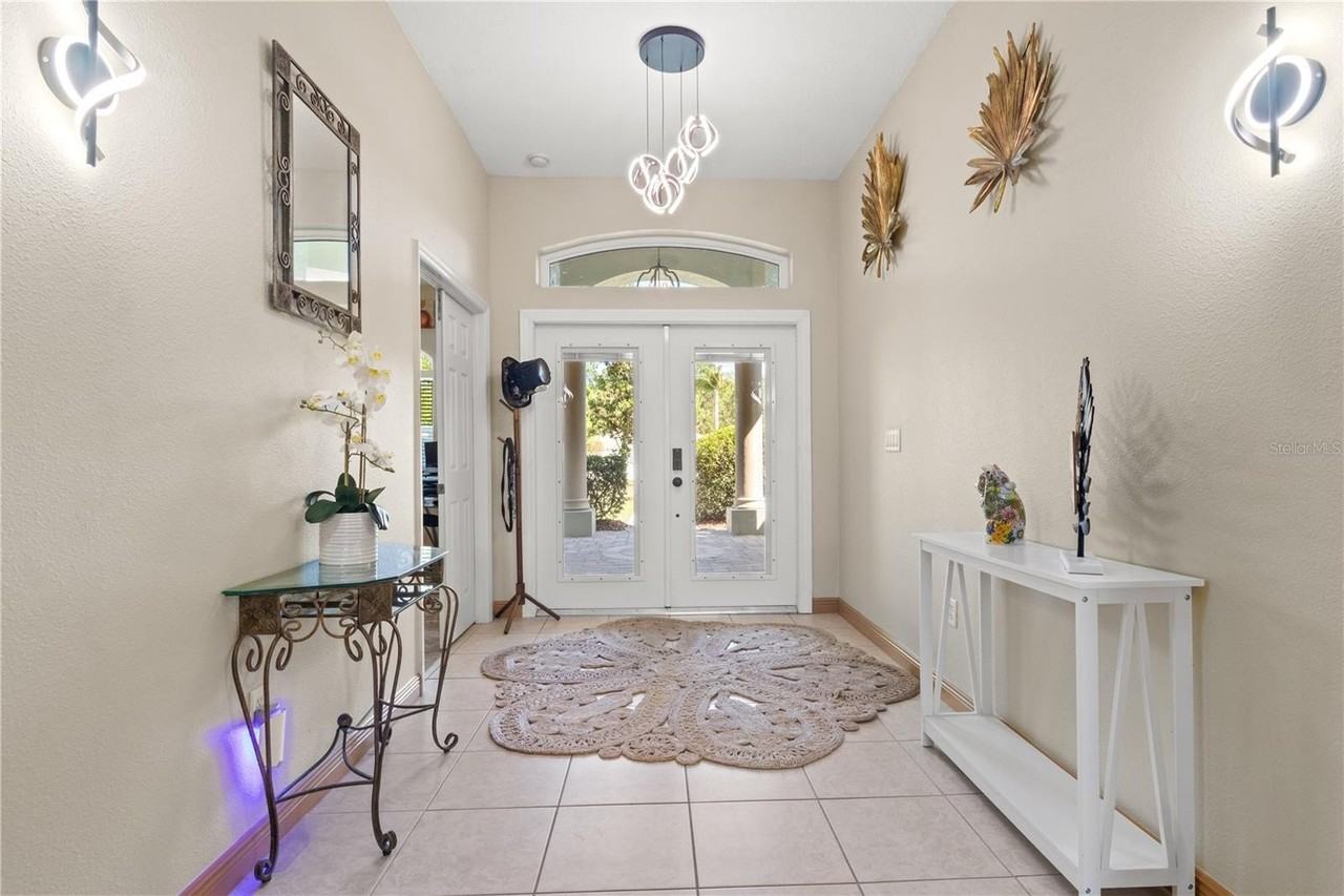 10206 Shooting Star Ct - Photo 4 of 50