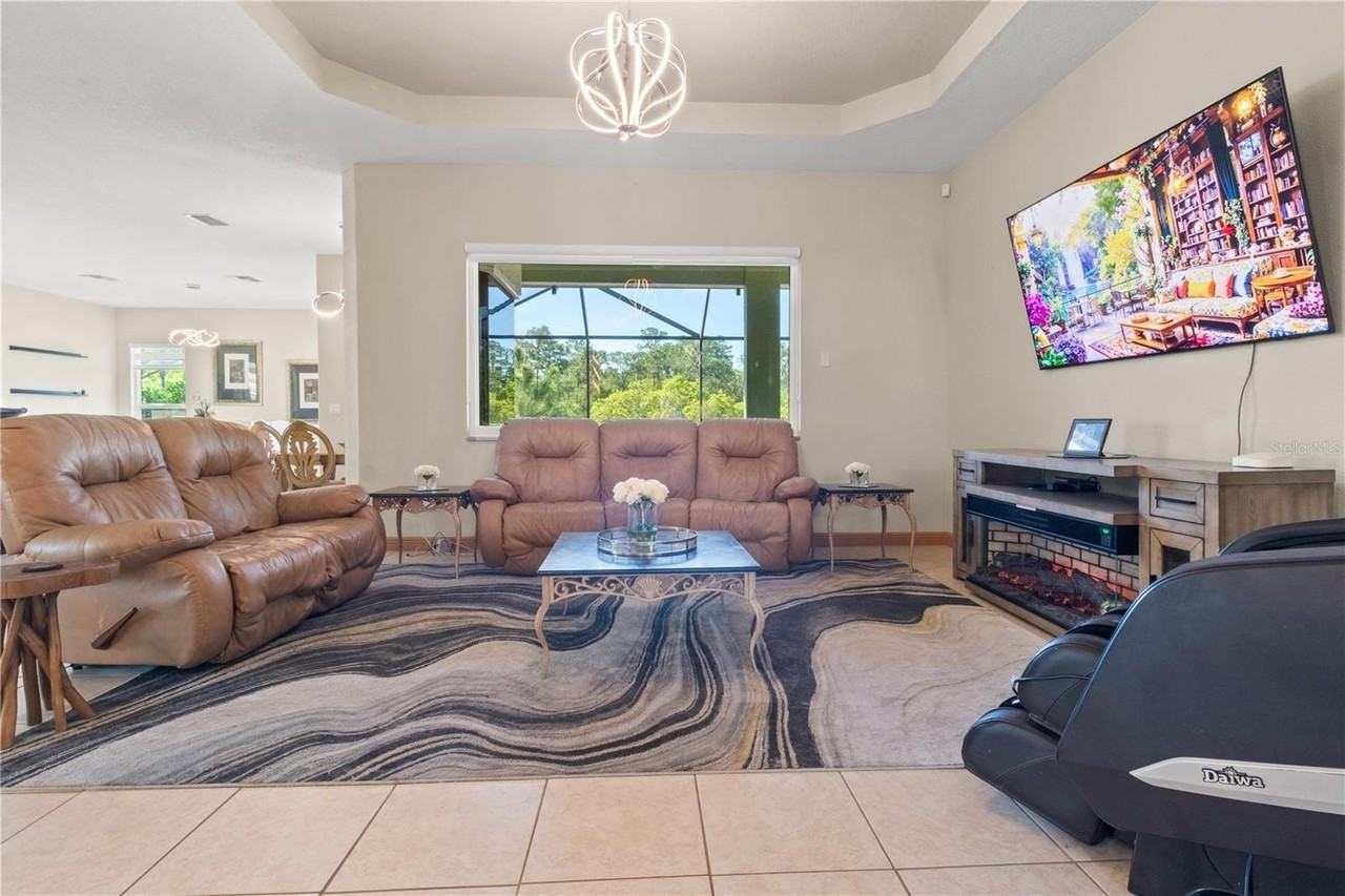 10206 Shooting Star Ct - Photo 7 of 50