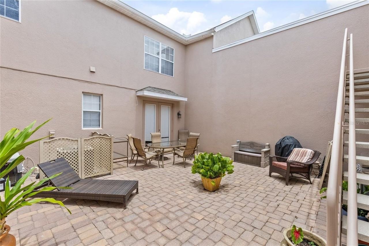 3863 Cleary Way #B - Photo 3 of 19