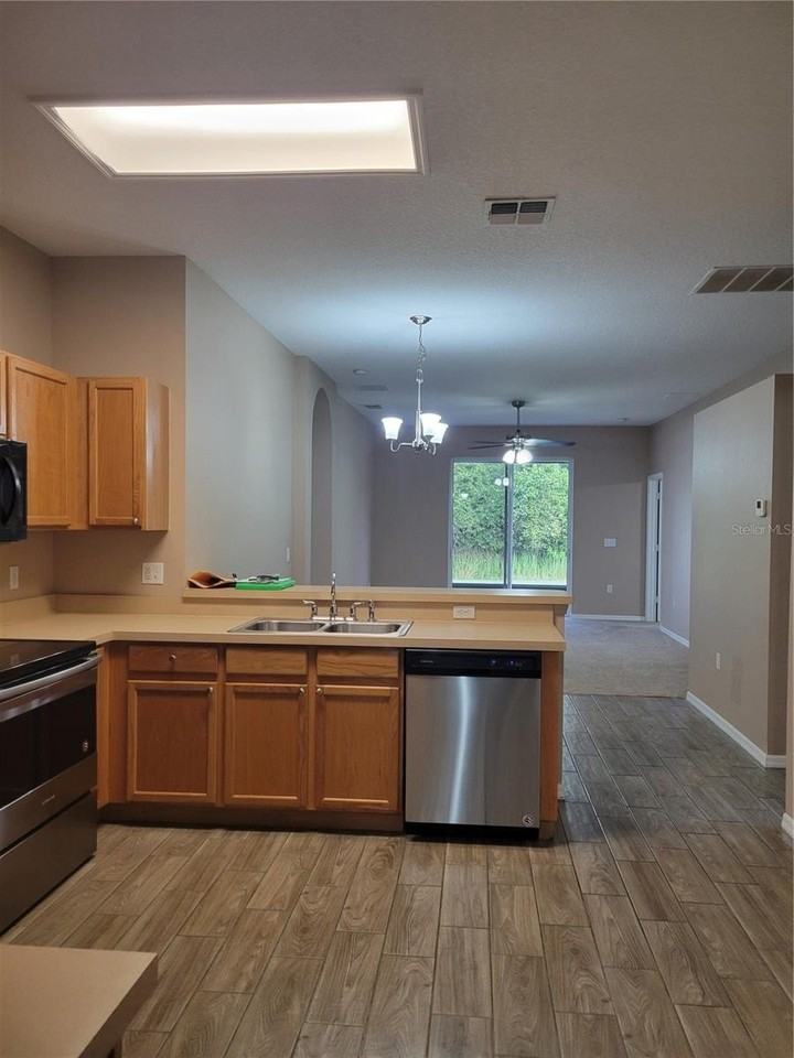 3213 Kingstown Ct - Photo 3 of 28