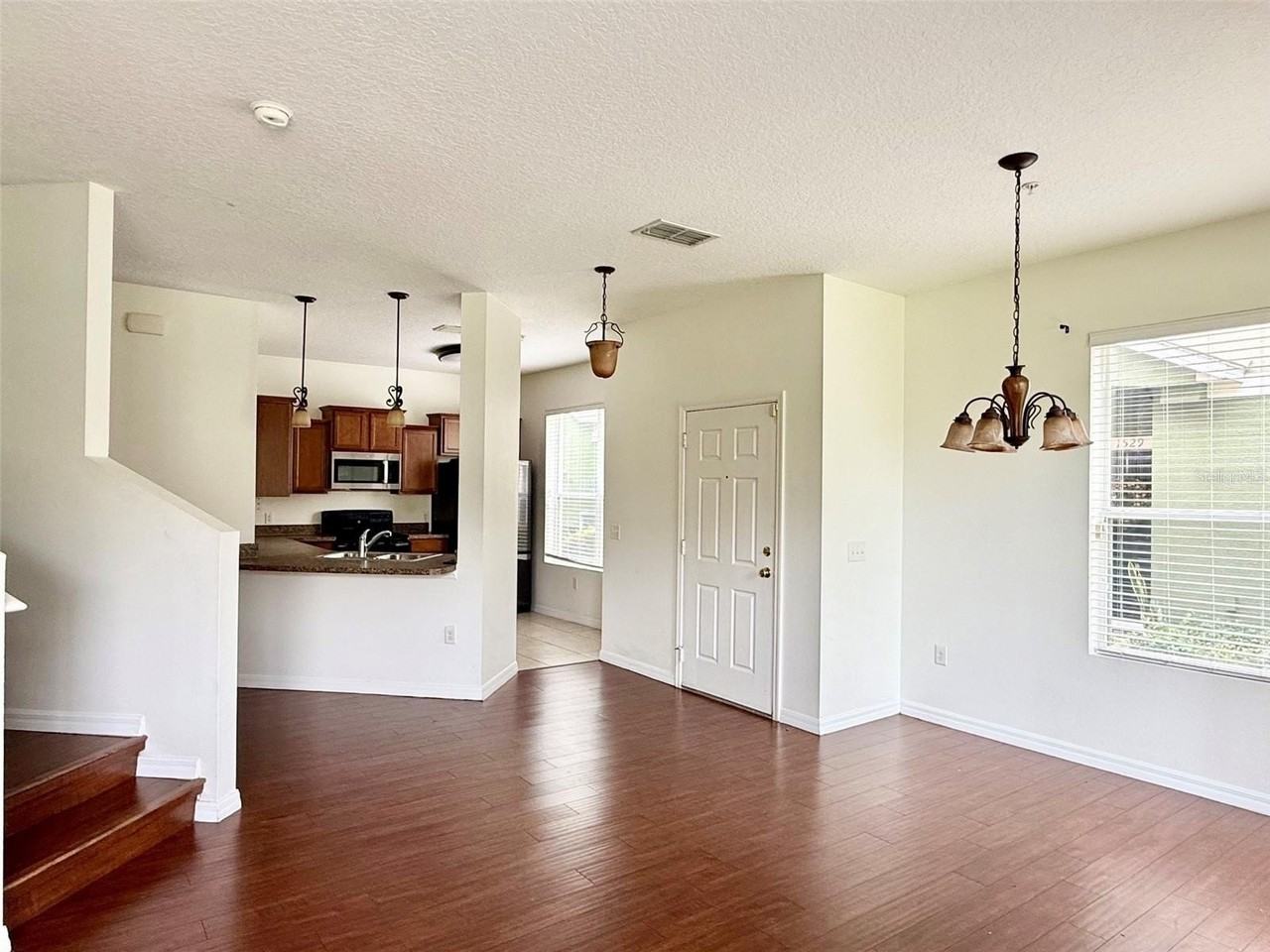 1535 Broken Oak Dr #37B - Photo 6 of 38
