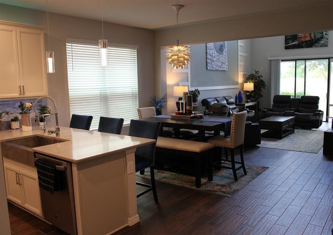 1235 Verdant Glade Pl - Photo 3 of 11