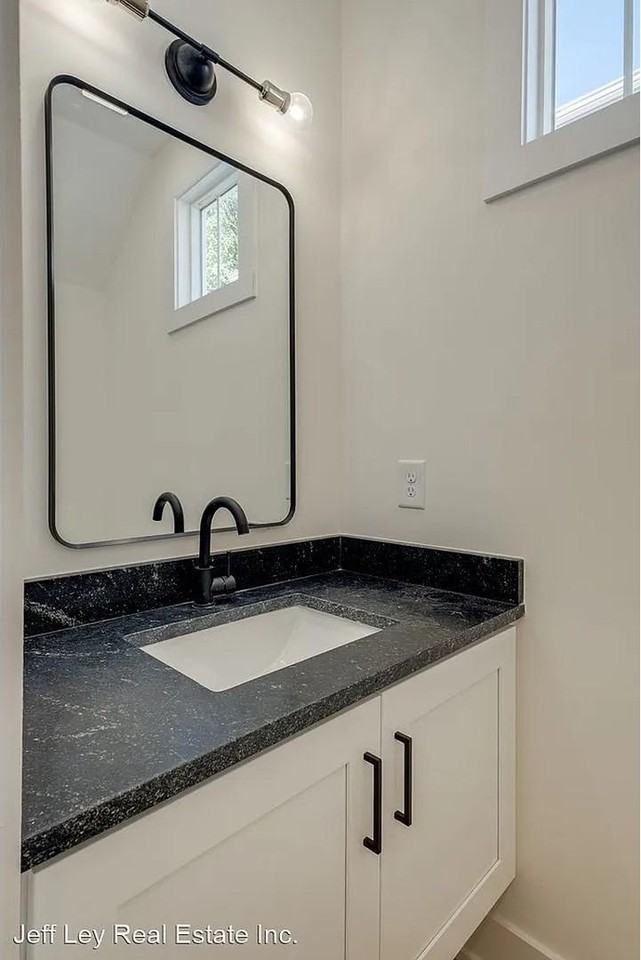 Ewing Dr - Photo 2 of 6
