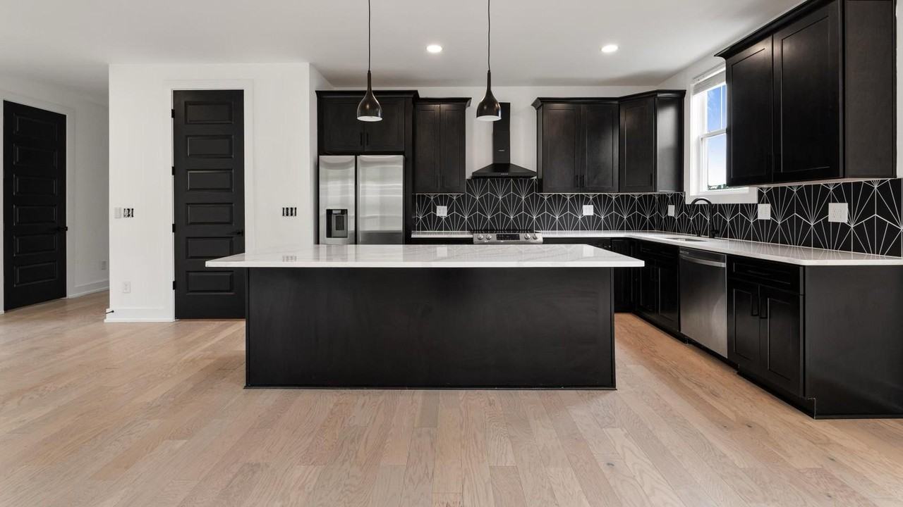 Ewing Dr - Photo 3 of 6