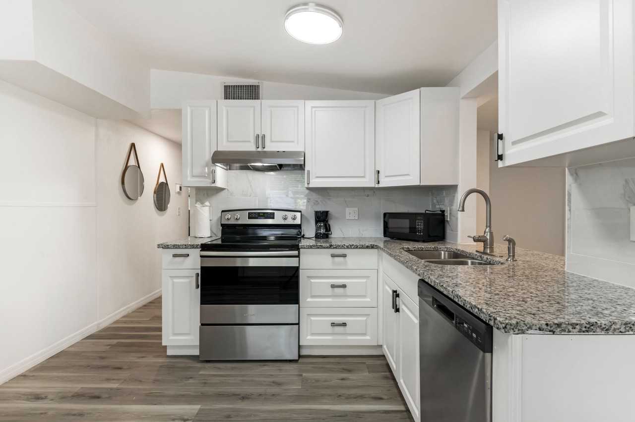 Lords Ave - Photo 2 of 31
