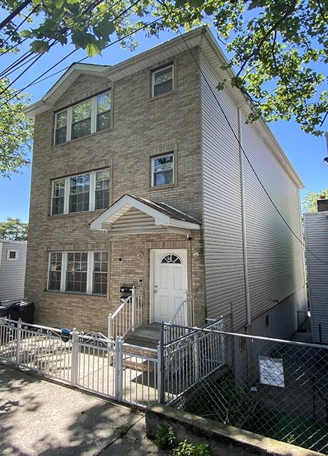 Liberty Ave & Spruce St - Photo 7 of 8
